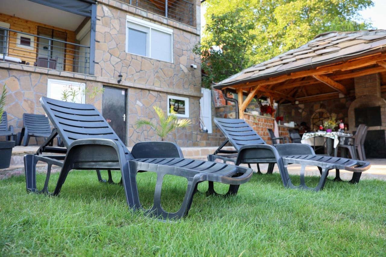 Vila Nemir Zavojsko Jezero Пирот Экстерьер фото